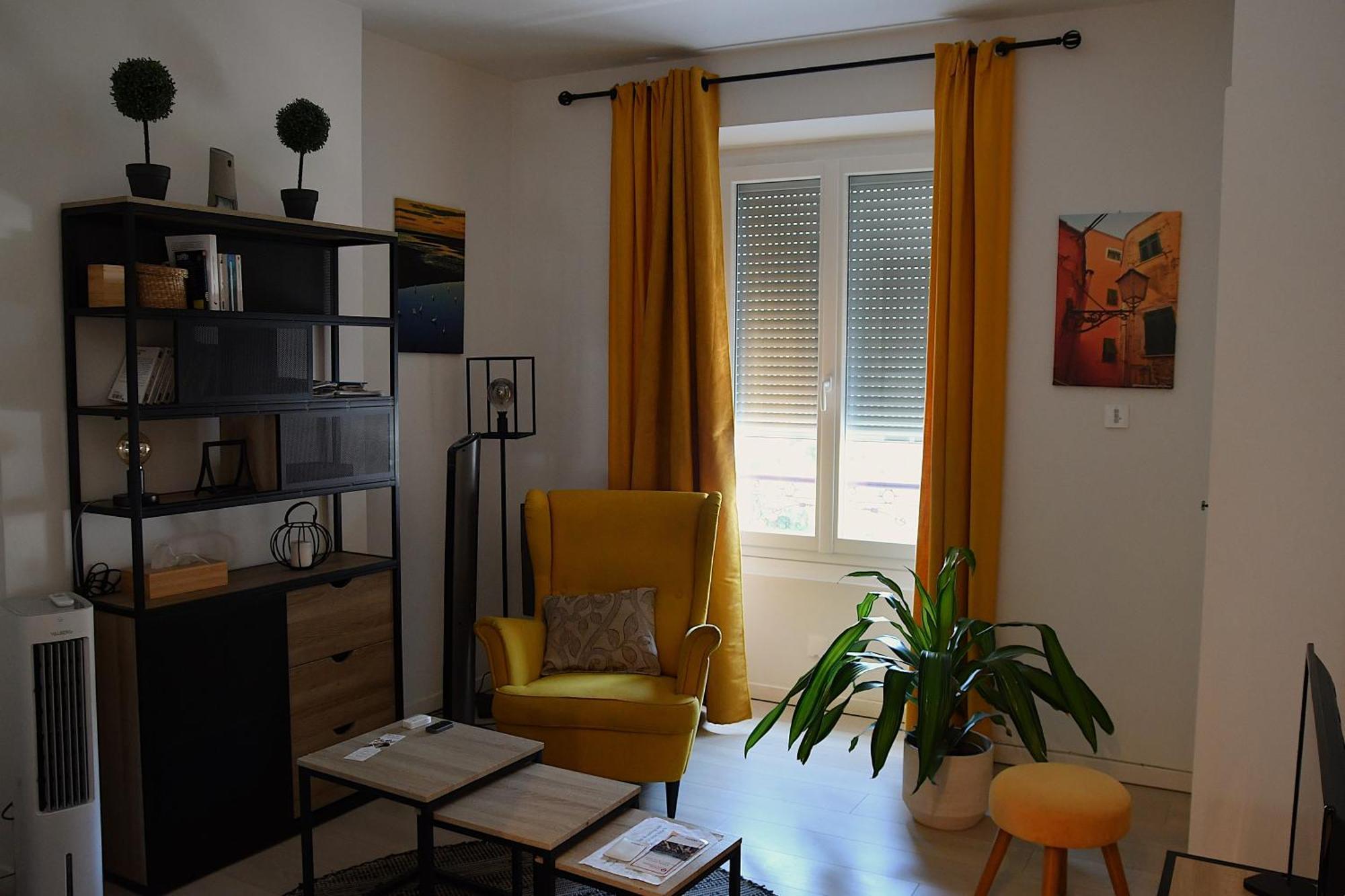 Apartamento Le Yellow Corner Voironnais Exterior foto