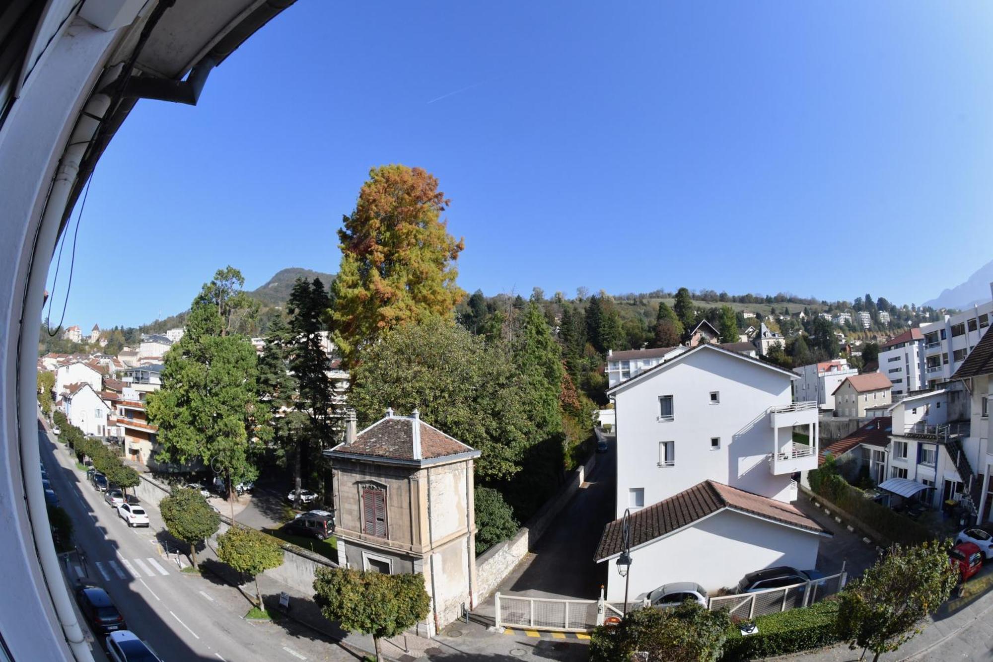 Apartamento Le Yellow Corner Voironnais Exterior foto